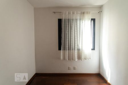 Apartamento à venda com 100m², 3 quartos e 2 vagasQuarto 2