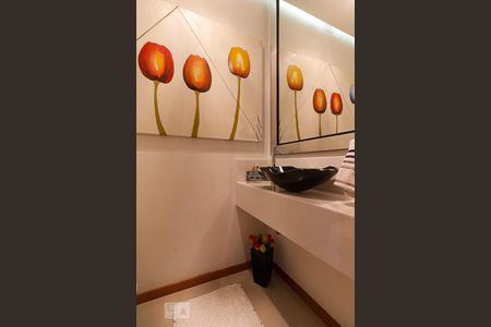 Lavabo de apartamento à venda com 3 quartos, 185m² em Recreio dos Bandeirantes, Rio de Janeiro