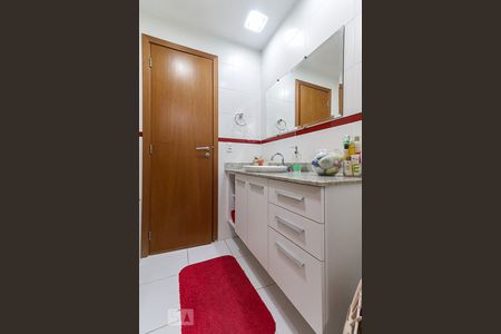 Apartamento à venda com 185m², 3 quartos e 3 vagasBanheiro