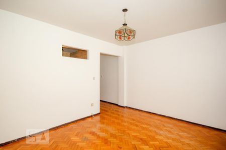 Apartamento para alugar com 38m², 1 quarto e 1 vagaSala