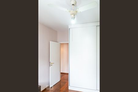 Apartamento à venda com 116m², 3 quartos e 1 vagaQuarto 2