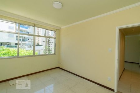 Apartamento para alugar com 85m², 2 quartos e 1 vagaSUÍTE