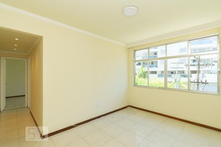 SALA de apartamento para alugar com 2 quartos, 85m² em Santa Rosa, Niterói