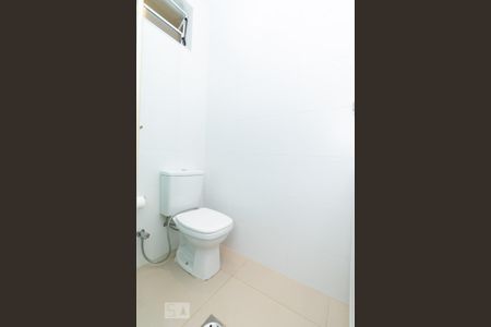 BANHEIRO SOCIAL de apartamento para alugar com 2 quartos, 85m² em Santa Rosa, Niterói
