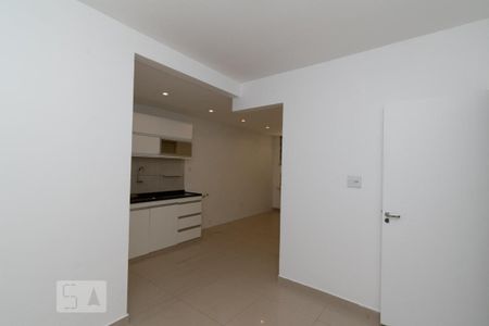 Apartamento para alugar com 85m², 2 quartos e 1 vagaCOZINHA