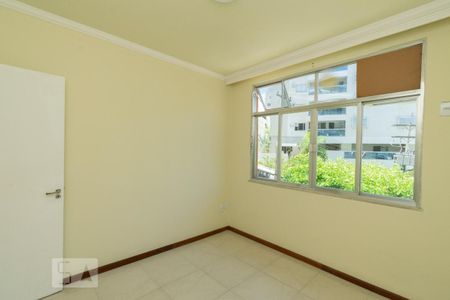 QUARTO de apartamento para alugar com 2 quartos, 85m² em Santa Rosa, Niterói