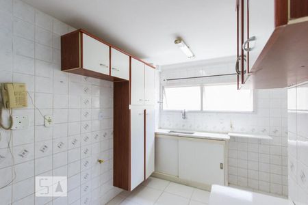 Apartamento para alugar com 84m², 3 quartos e 1 vaga