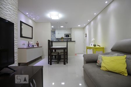 Apartamento para alugar com 70m², 3 quartos e 1 vagaSala