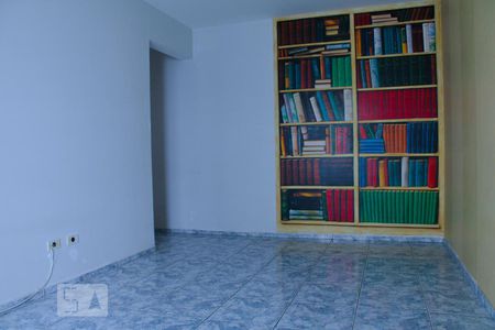 Sala de apartamento para alugar com 2 quartos, 57m² em Chácara Agrindus, Taboão da Serra