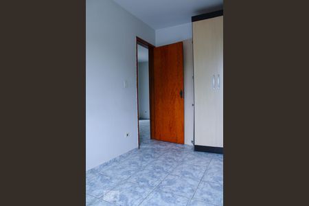 Quarto 1 de apartamento para alugar com 2 quartos, 57m² em Chácara Agrindus, Taboão da Serra