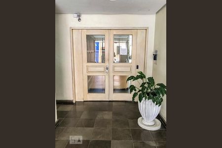 Apartamento à venda com 50m², 1 quarto e sem vagaHall de Entrada