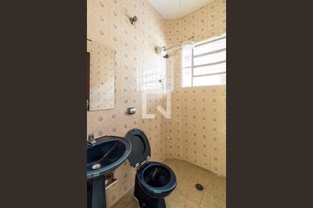 Casa à venda com 150m², 4 quartos e 1 vagaCasa 2 - Banheiro