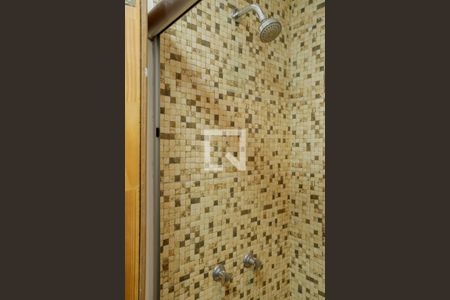 Banheiro  de apartamento à venda com 1 quarto, 32m² em Leme, Rio de Janeiro