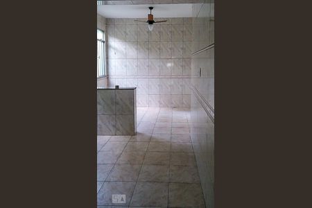 Cozinha de casa para alugar com 4 quartos, 150m² em Vila da Penha, Rio de Janeiro