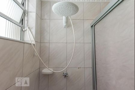 Apartamento à venda com 54m², 2 quartos e 1 vagaDetalhe do Banheiro