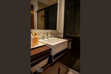 Apartamento para alugar com 121m², 3 quartos e 2 vagasBanheiro da Suíte