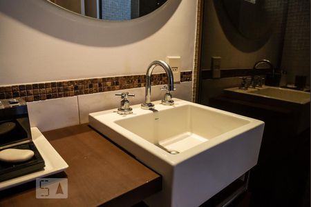 Apartamento para alugar com 121m², 3 quartos e 2 vagasBanheiro Social