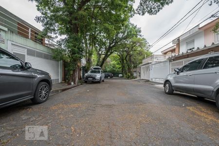 Vista da Rua de casa à venda com 5 quartos, 362m² em Brooklin Paulista, São Paulo