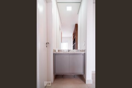 Banheiro Lavabo de apartamento para alugar com 1 quarto, 35m² em Santo Amaro, São Paulo