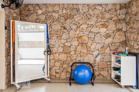 Apartamento para alugar com 160m², 3 quartos e 2 vagas Apartamento para alugar com 160m², 3 quartos e 2 vagasAcademia