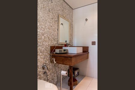 Apartamento para alugar com 160m², 3 quartos e 2 vagas Apartamento para alugar com 160m², 3 quartos e 2 vagasBanheiro