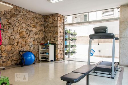 Apartamento para alugar com 160m², 3 quartos e 2 vagas Apartamento para alugar com 160m², 3 quartos e 2 vagasAcademia