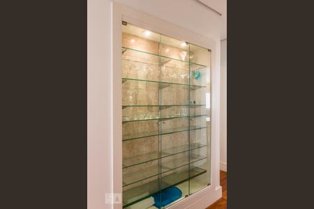 Apartamento para alugar com 160m², 3 quartos e 2 vagas Apartamento para alugar com 160m², 3 quartos e 2 vagasCristaleira