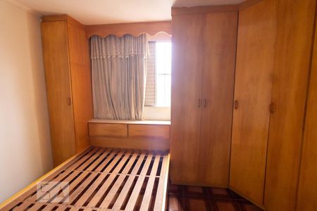 Dormitório 1 de apartamento à venda com 2 quartos, 55m² em Jardim Alvorada, Santo André