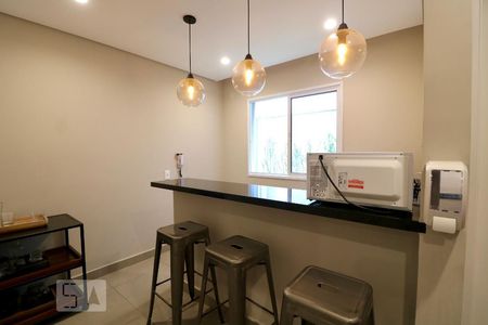 Apartamento para alugar com 39m², 2 quartos e sem vagaÁrea comum - Salão de festas