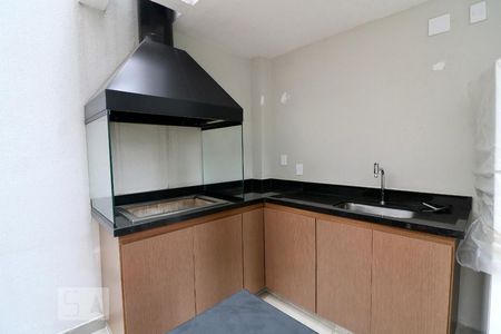 Apartamento para alugar com 39m², 2 quartos e sem vagaÁrea comum - Churrasqueira