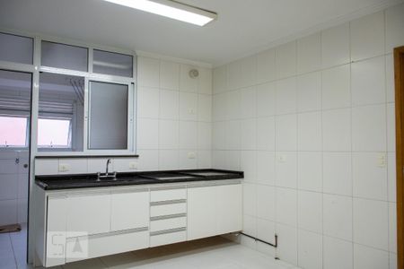 Apartamento para alugar com 146m², 3 quartos e 3 vagas Apartamento para alugar com 146m², 3 quartos e 3 vagasCozinha