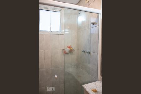 Apartamento para alugar com 146m², 3 quartos e 3 vagas Apartamento para alugar com 146m², 3 quartos e 3 vagasBanheiro da Suíte 2