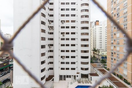 Vista de apartamento à venda com 3 quartos, 90m² em Indianópolis, São Paulo
