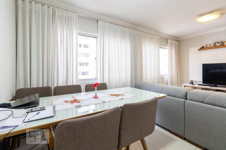 Sala de apartamento à venda com 3 quartos, 90m² em Indianópolis, São Paulo