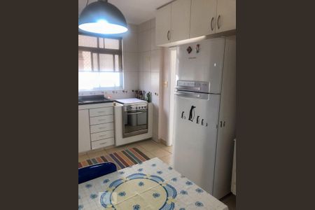 Apartamento para alugar com 160m², 3 quartos e 2 vagas Apartamento para alugar com 160m², 3 quartos e 2 vagasCozinha