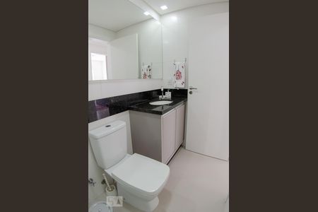 Apartamento para alugar com 133m², 3 quartos e 2 vagasBanheiro Social