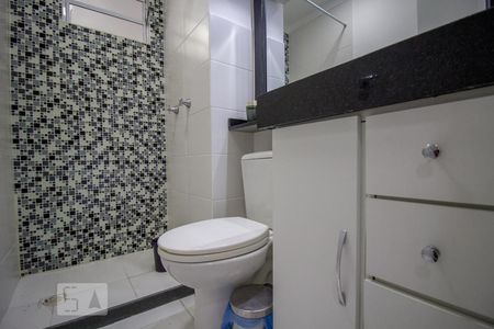 Banheiro de apartamento à venda com 3 quartos, 52m² em Vargem Pequena, Rio de Janeiro