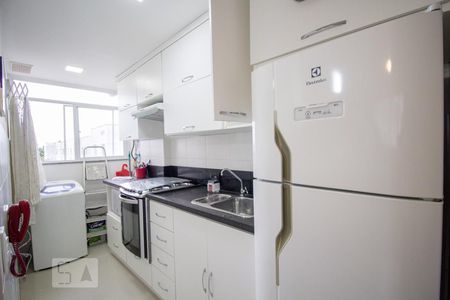 Apartamento à venda com 52m², 3 quartos e sem vaga Apartamento à venda com 52m², 3 quartos e sem vagaCozinha