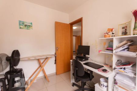 Quarto 2 de apartamento para alugar com 2 quartos, 47m² em Venda Nova, Belo Horizonte