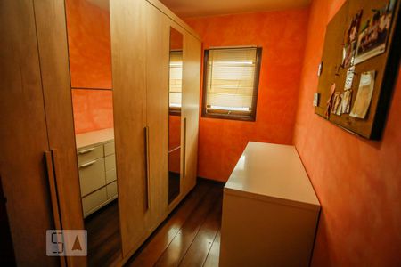 Casa à venda com 463m², 4 quartos e 5 vagas Casa à venda com 463m², 4 quartos e 5 vagasCloset do quarto 3