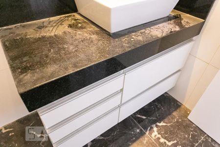 Apartamento para alugar com 67m², 2 quartos e sem vagaDetalhe