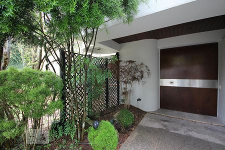 Casa à venda com 467m², 4 quartos e sem vaga