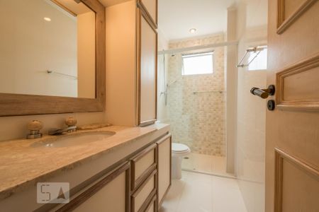 Apartamento para alugar com 178m², 4 quartos e 2 vagasBanheiro 1