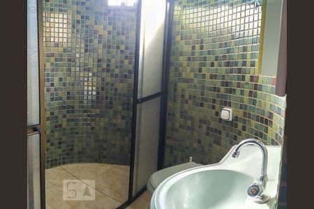Banheiro 2 de casa à venda com 4 quartos, 205m² em Jardim Santo Antônio, Santo André