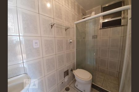 Banheiro Social de apartamento à venda com 1 quarto, 40m² em Jacarepaguá, Rio de Janeiro