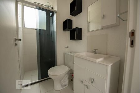 Banheiro de apartamento para alugar com 2 quartos, 40m² em Cavalhada, Porto Alegre