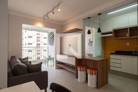 Sala de apartamento para alugar com 2 quartos, 50m² em Liberdade, São Paulo