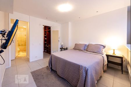 Suíte de apartamento para alugar com 2 quartos, 110m² em Leblon, Rio de Janeiro