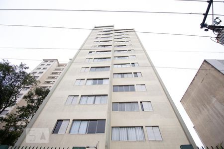 Apartamento à venda com 45m², 1 quarto e sem vaga Apartamento à venda com 45m², 1 quarto e sem vagaPrédio