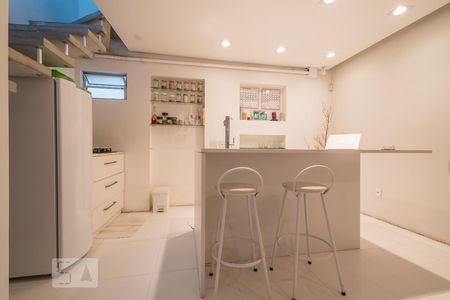 Casa para alugar com 230m², 5 quartos e 1 vagaCozinha